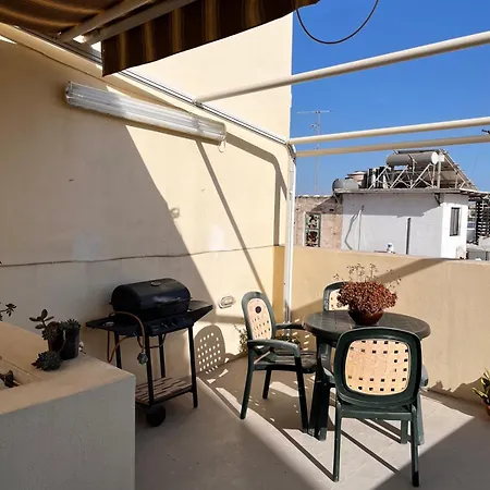Pansiyon Sliema Airconditioned Self Check In And Self Check Out *